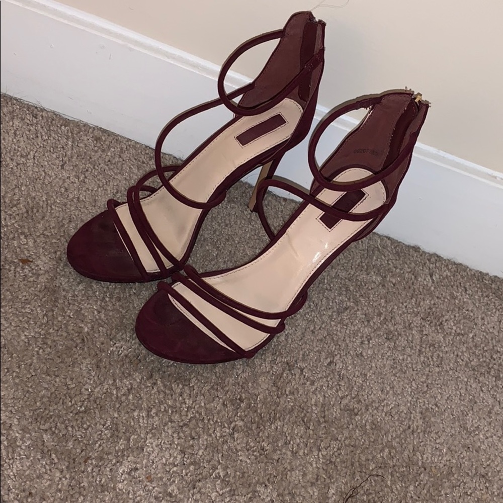 Stilettos - Picture 4 of 4
